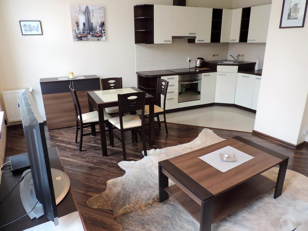 Gdanskie Apartamenty - Apartamenty - Dluga Z Widokiem Na Ratusz I Nad Motlawa المظهر الخارجي الصورة